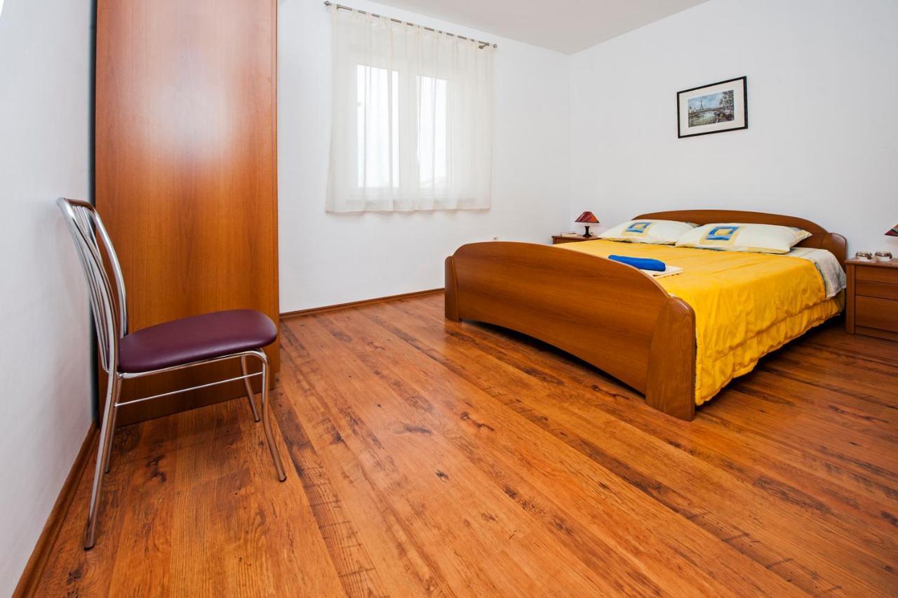 Apartments Bella B Rovinj Exterior photo