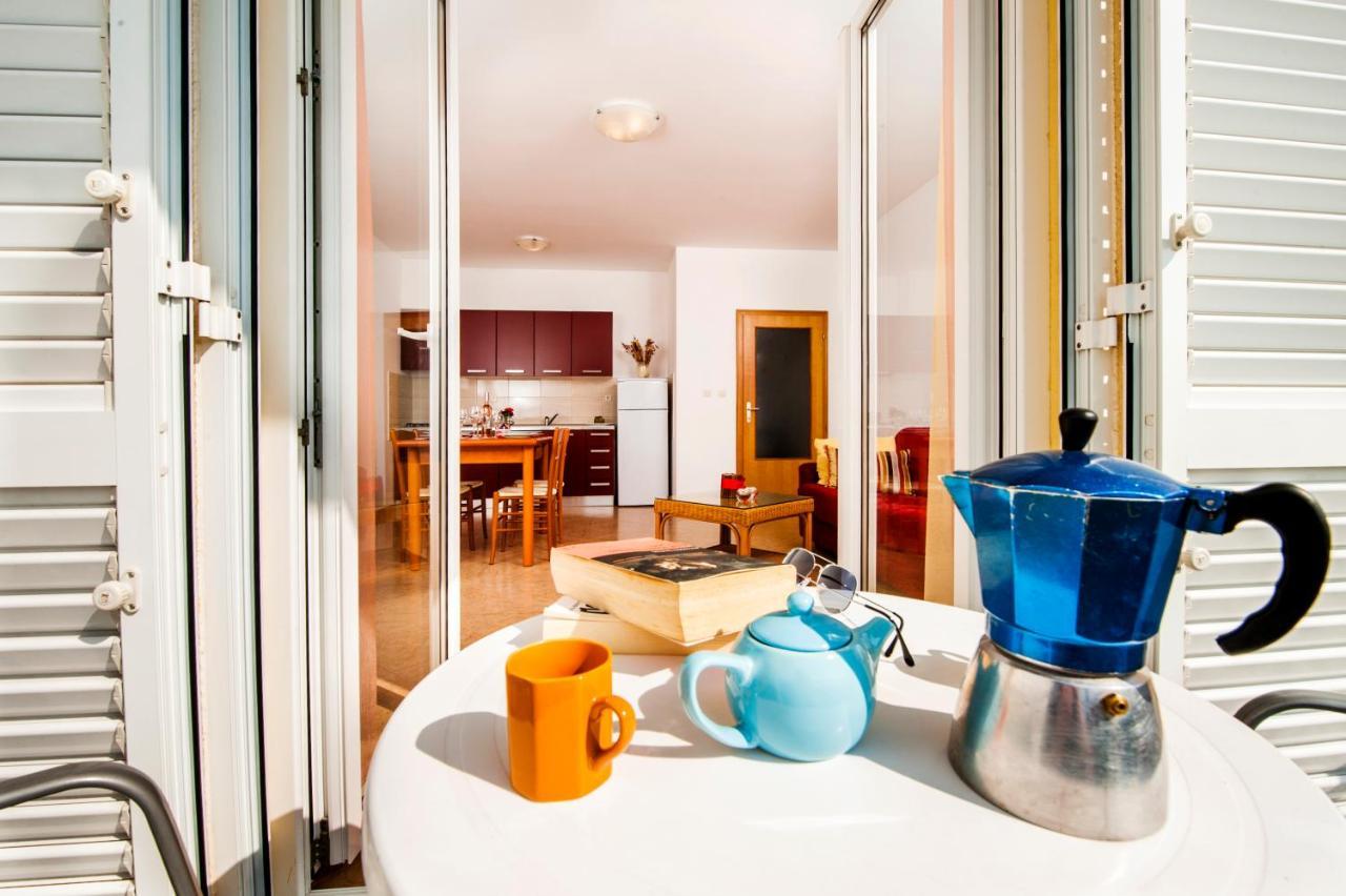 Apartments Bella B Rovinj Exterior photo