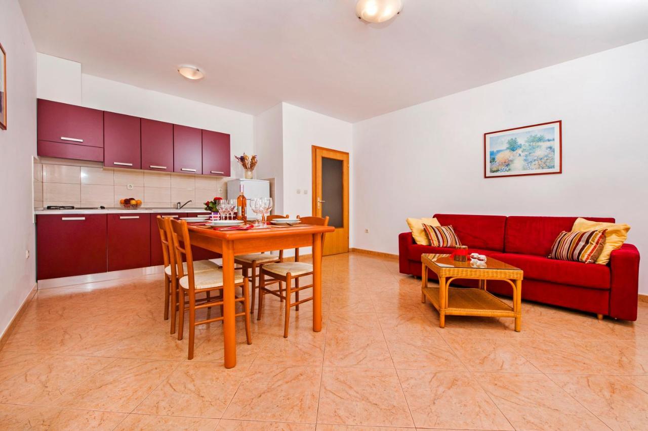 Apartments Bella B Rovinj Exterior photo